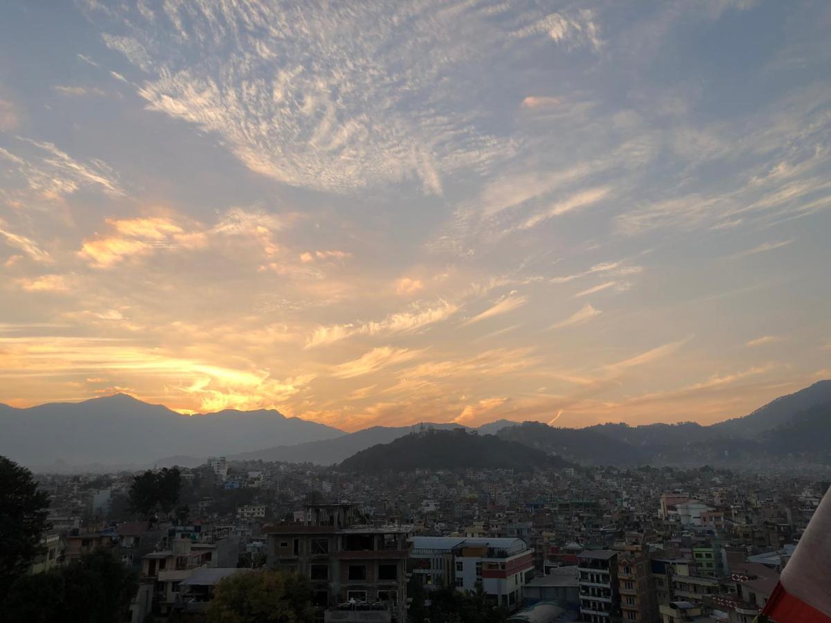 Kathmandu View Hotel Exteriör bild