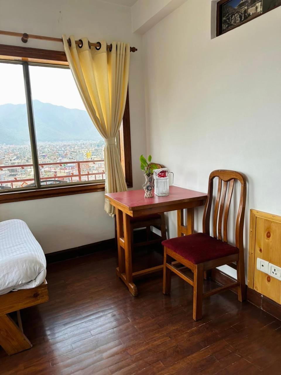 Kathmandu View Hotel Exteriör bild